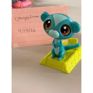 Littlest Pet Shop Teal Sugar Glider‎ Lemur Figure with Green Base